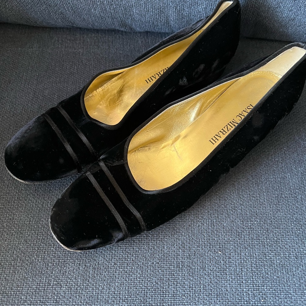 Isaac Mizrahi Black Velvet Ballet Flats